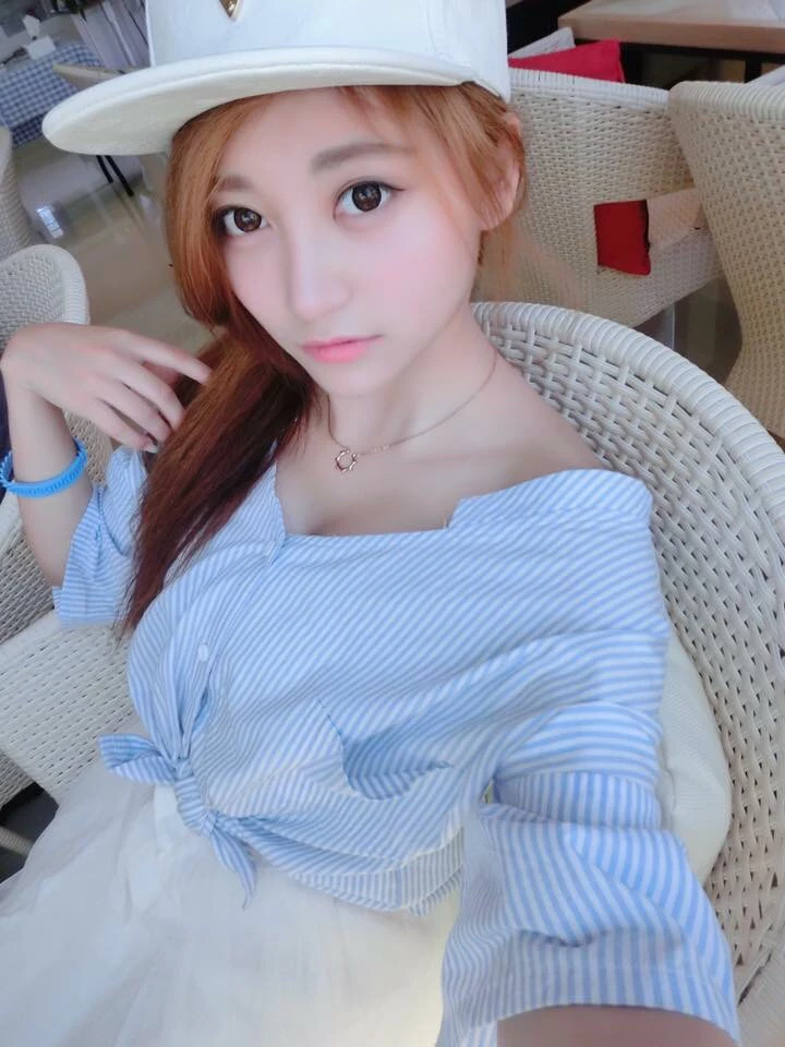 16801227.webp