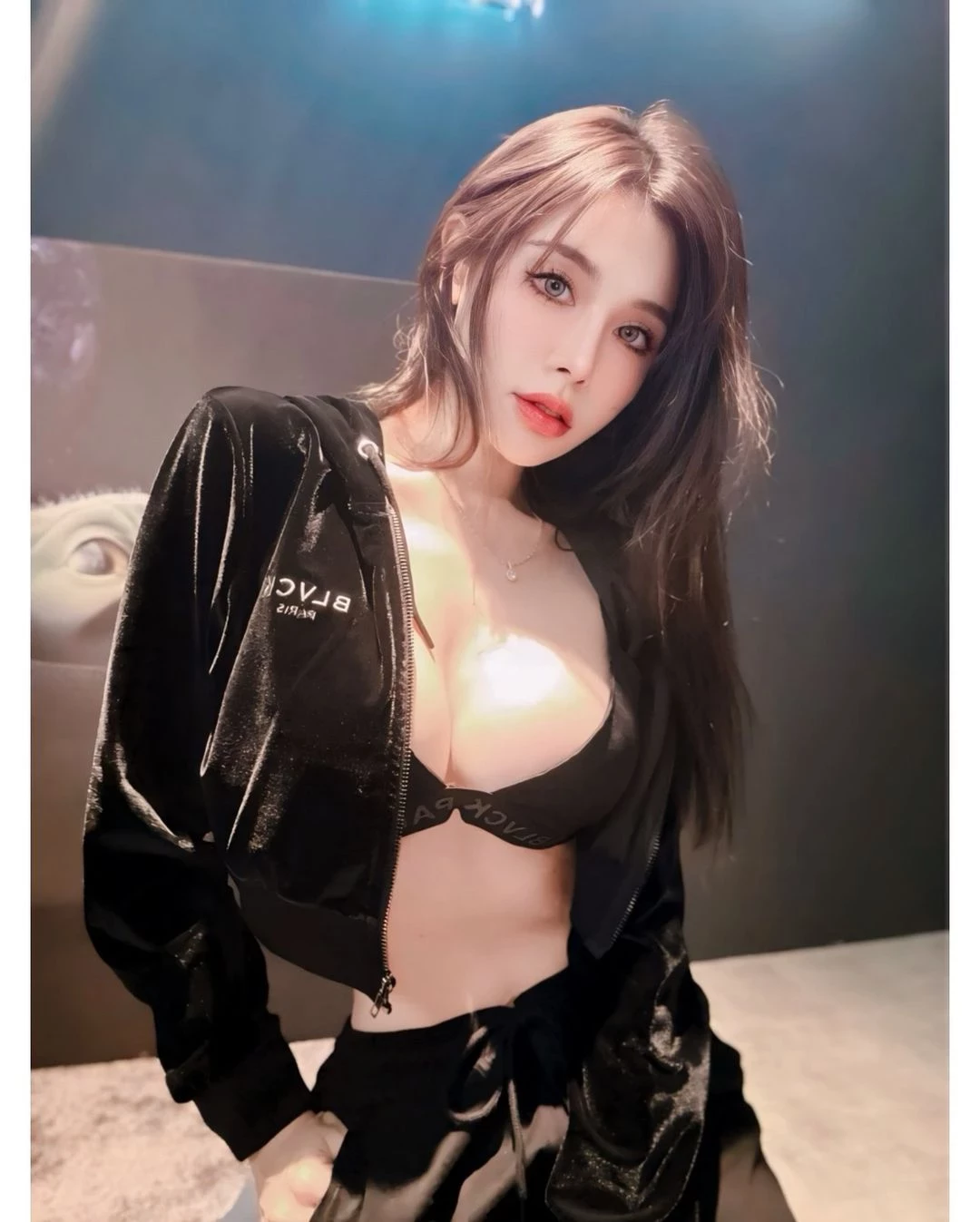 31902997.webp