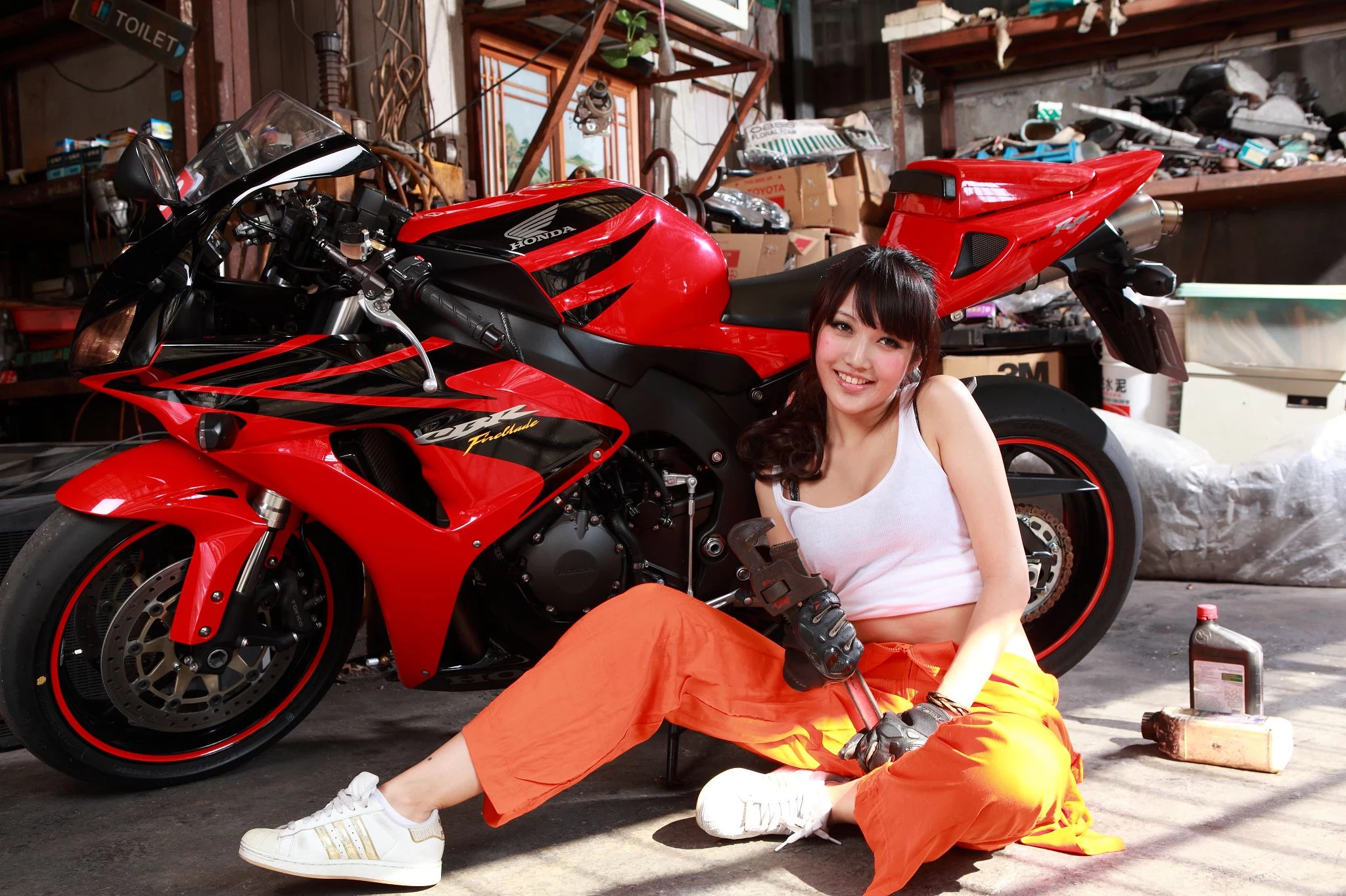 30760978.webp