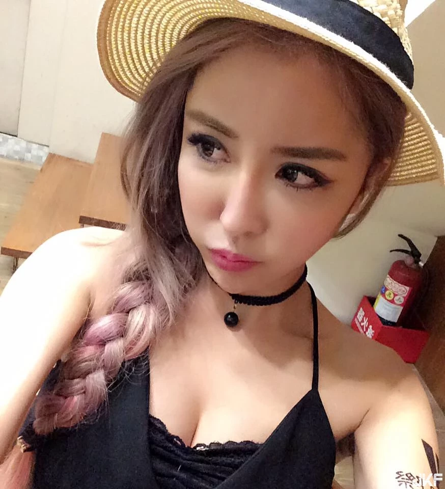 16865972.webp