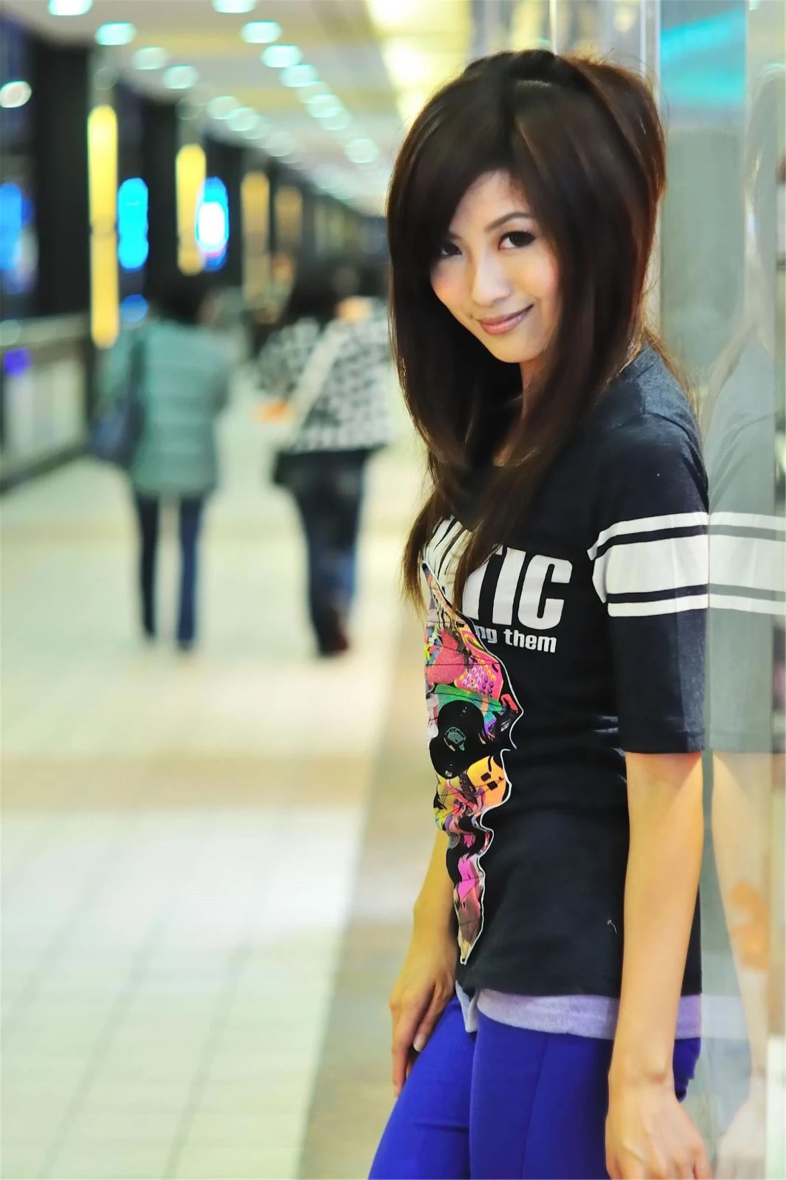 30764966.webp