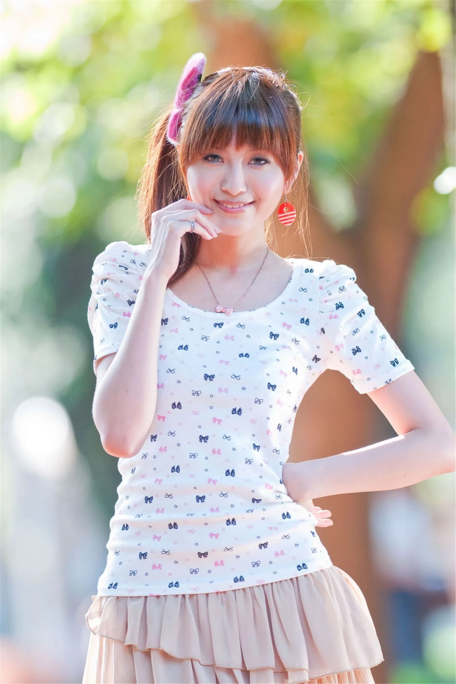 30764990.webp