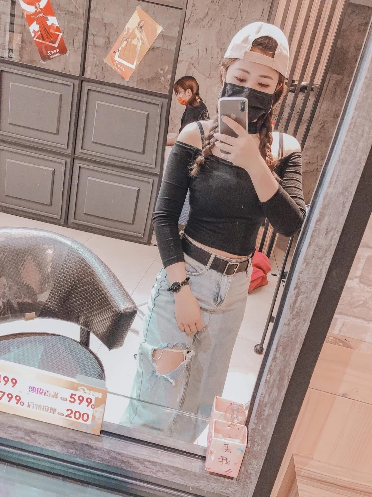 1762213.webp