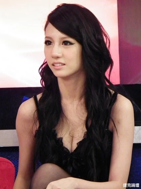 17489837.webp