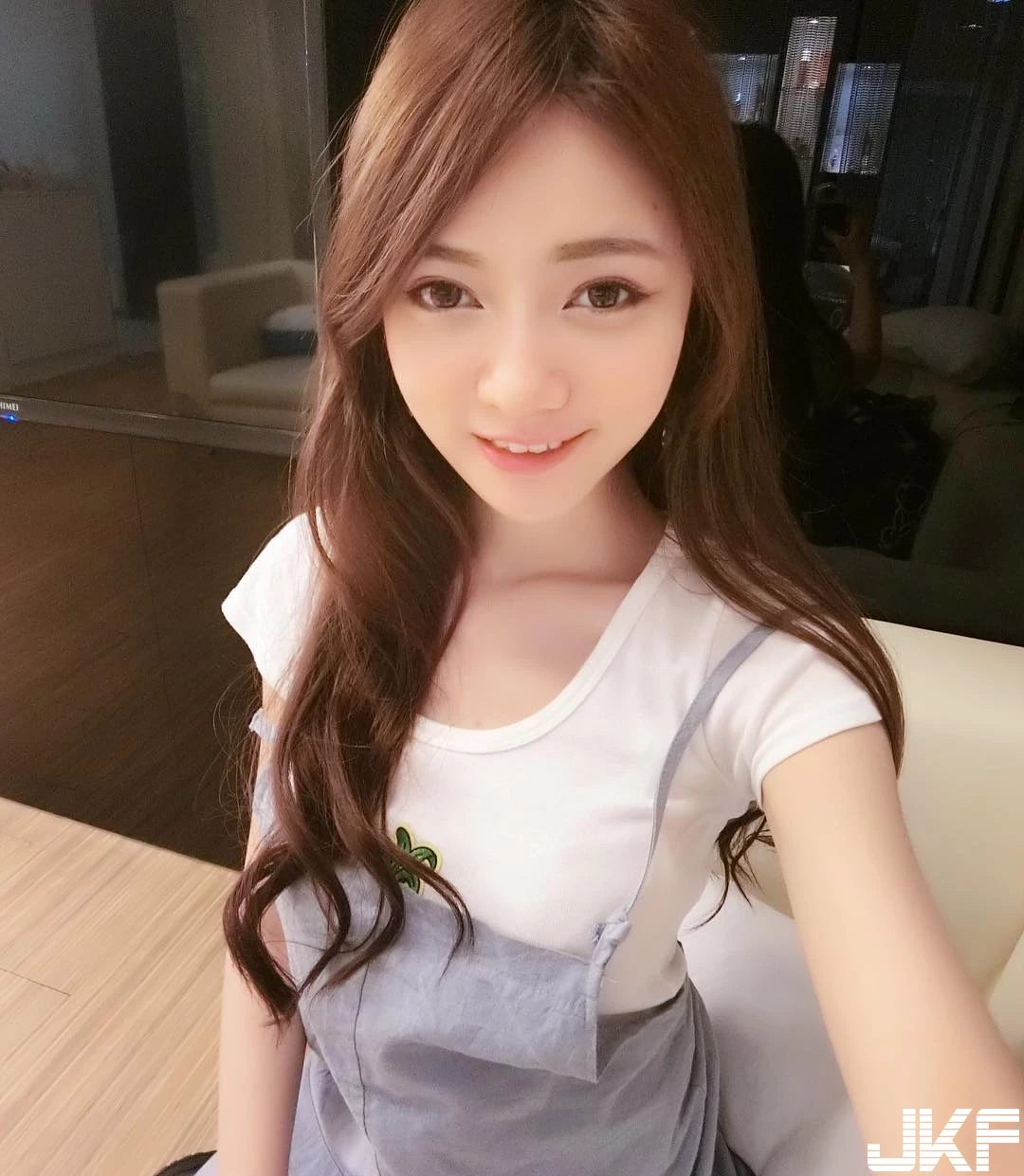 4943933.webp