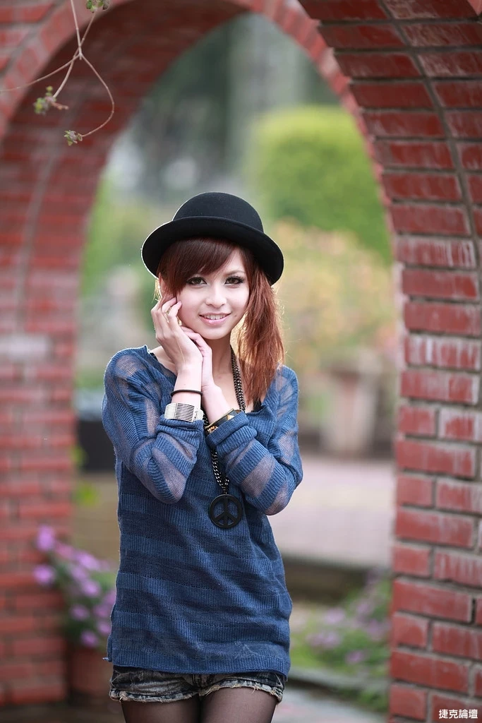 17505787.webp