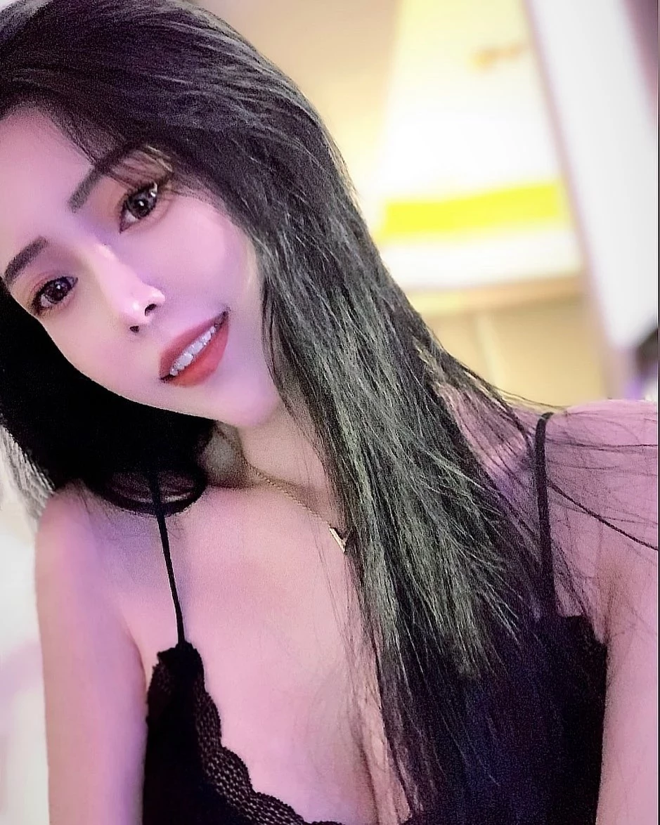 19541356.webp