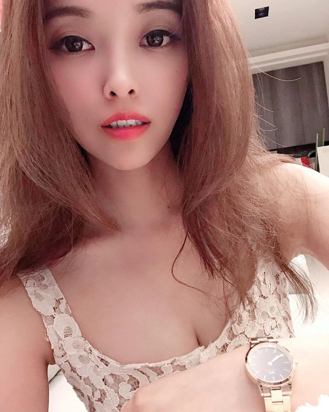 4144192.webp