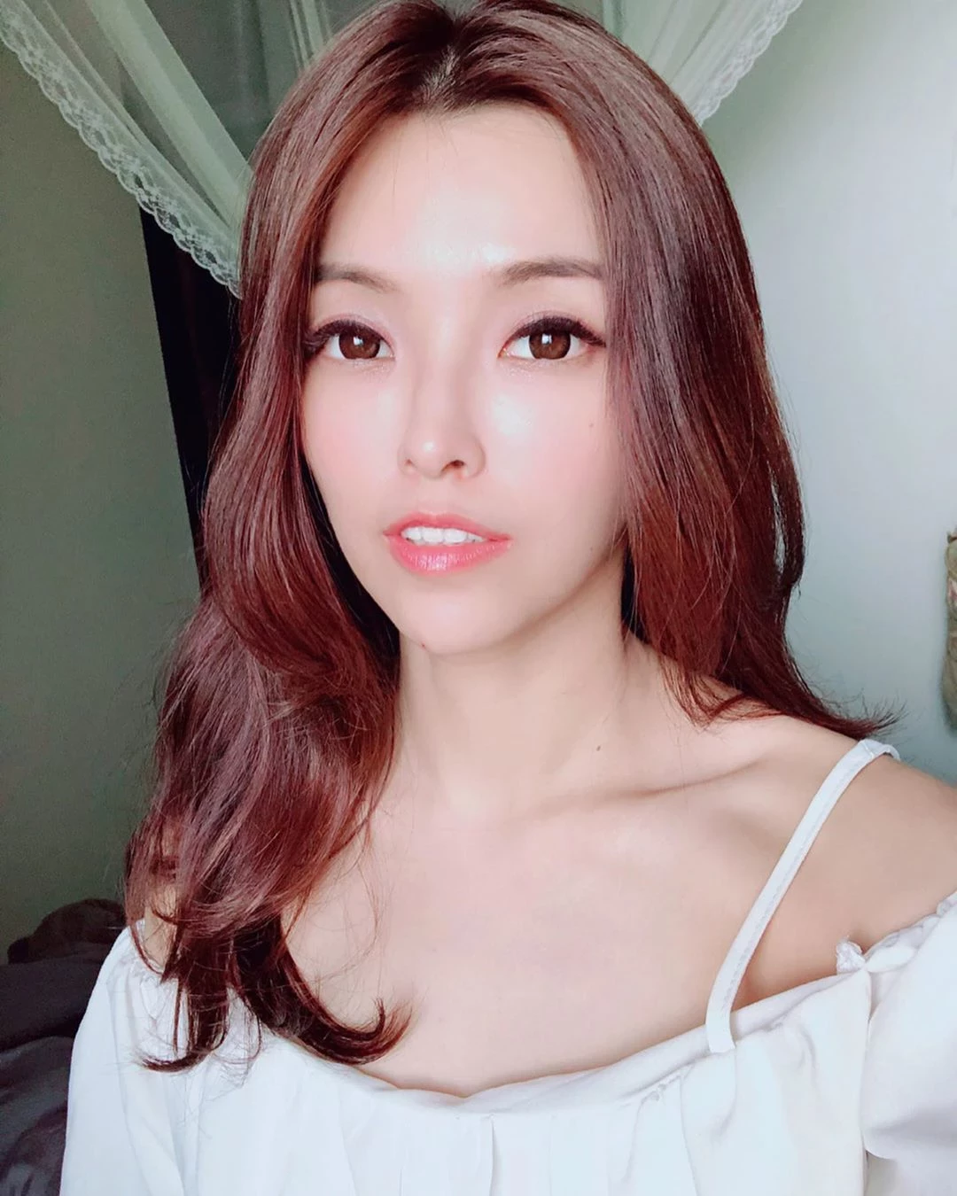 4144194.webp