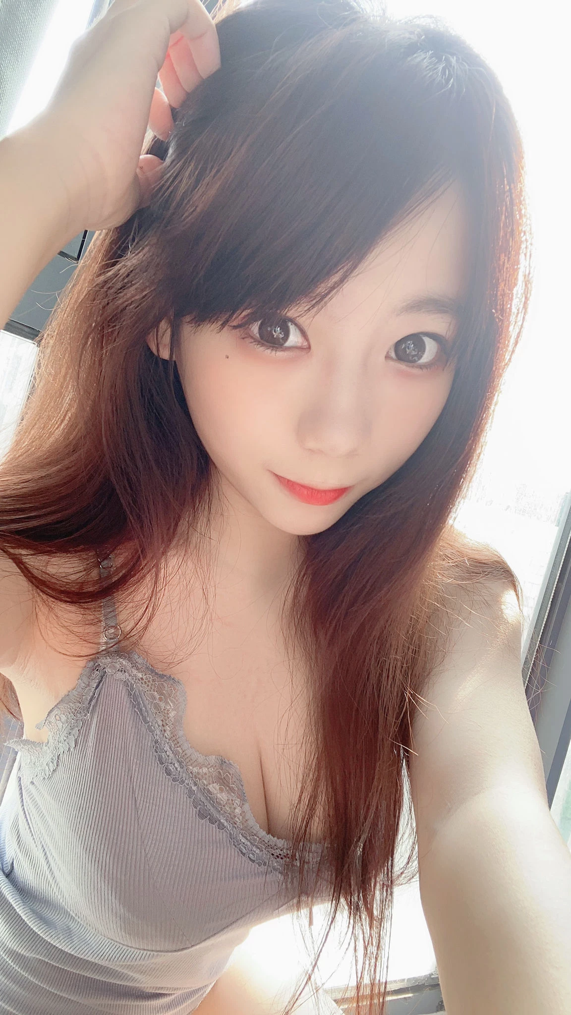 27421272.webp