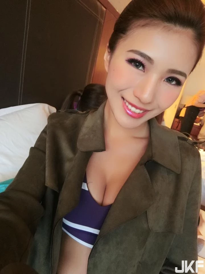 4975284.webp