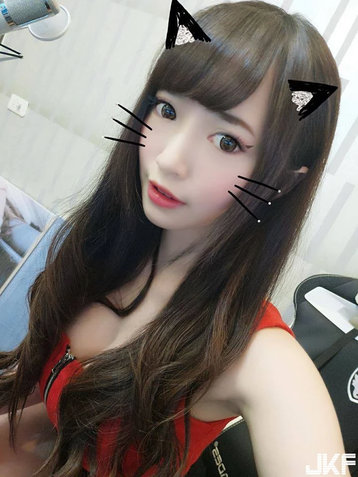4851662.webp