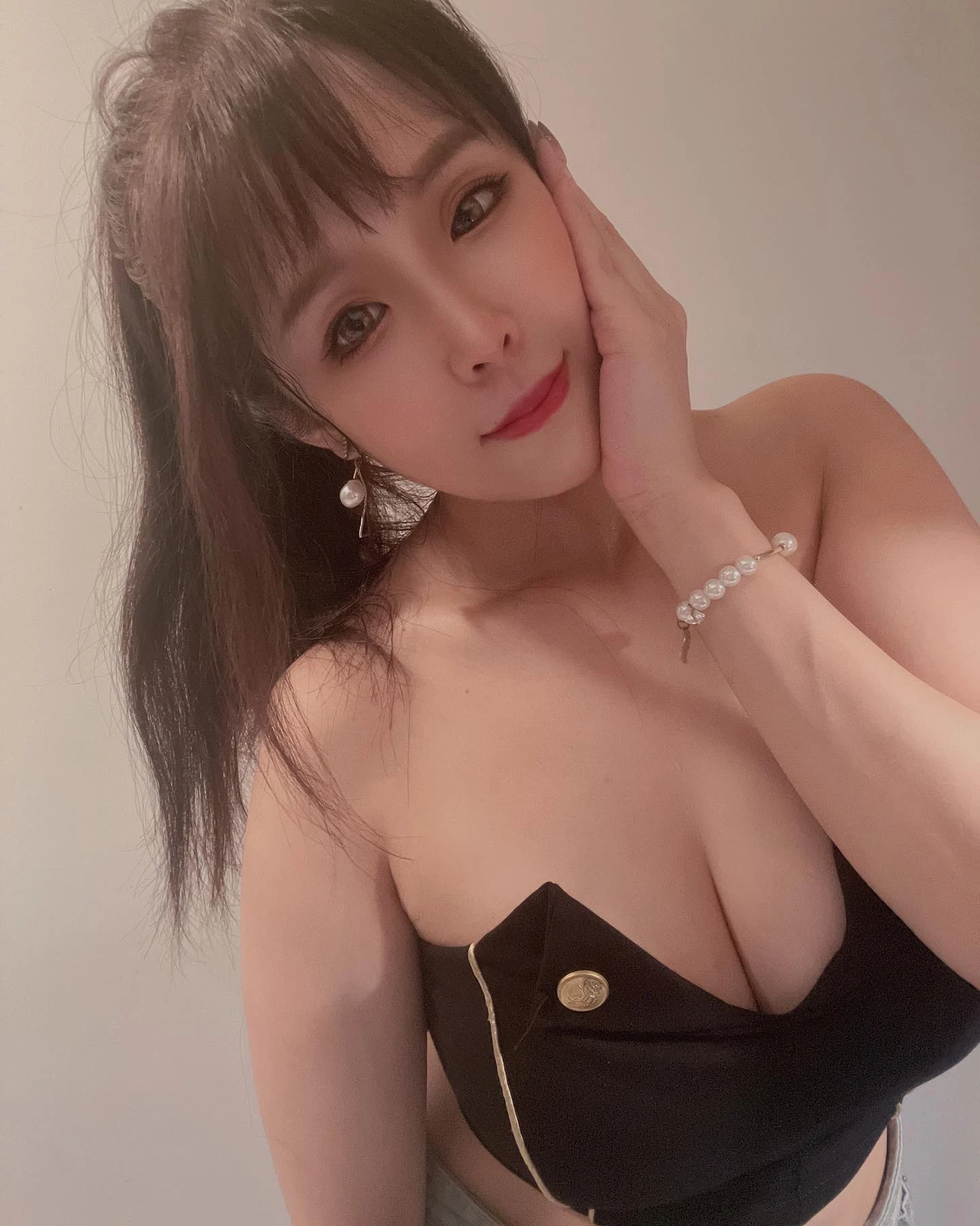 19711836.webp