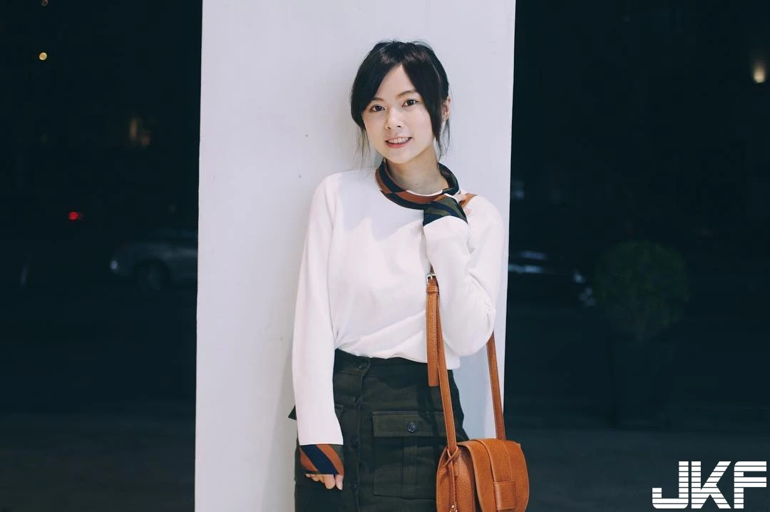 4990176.webp
