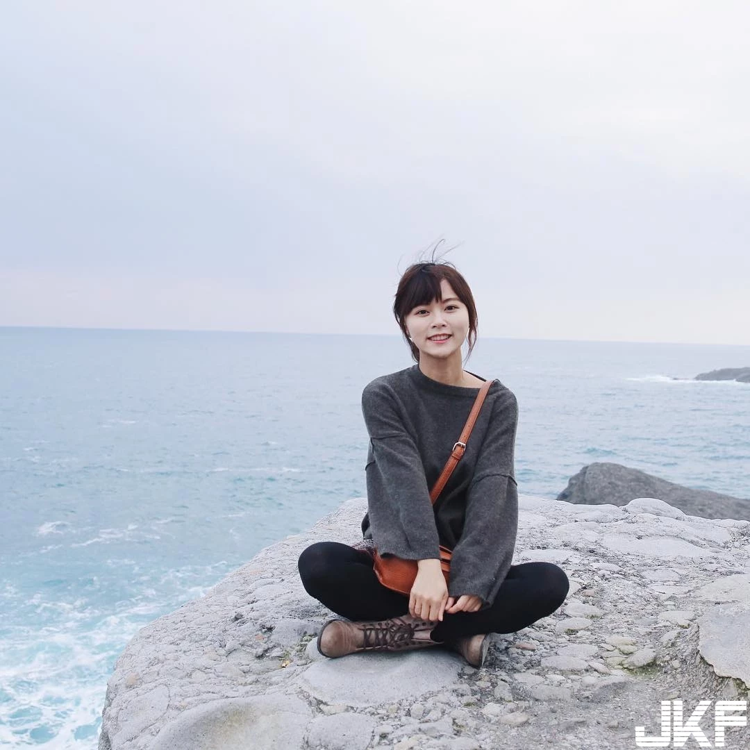 4990183.webp