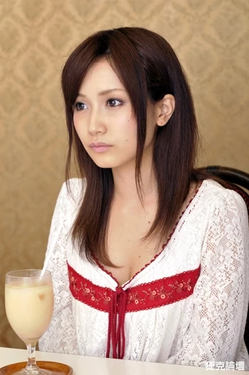 17590893.webp