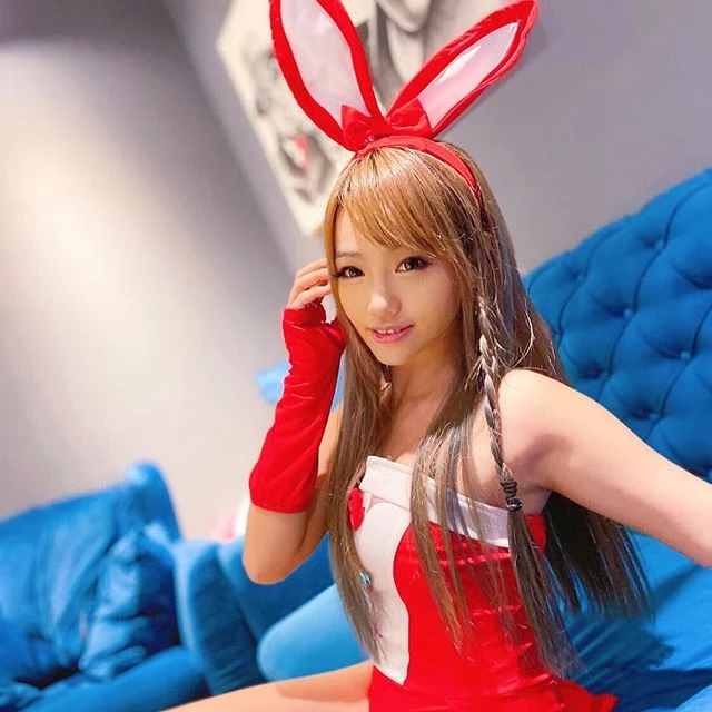4128789.webp