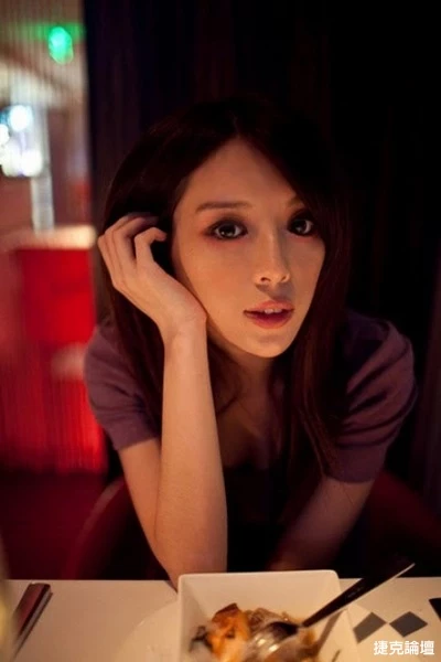 17541989.webp
