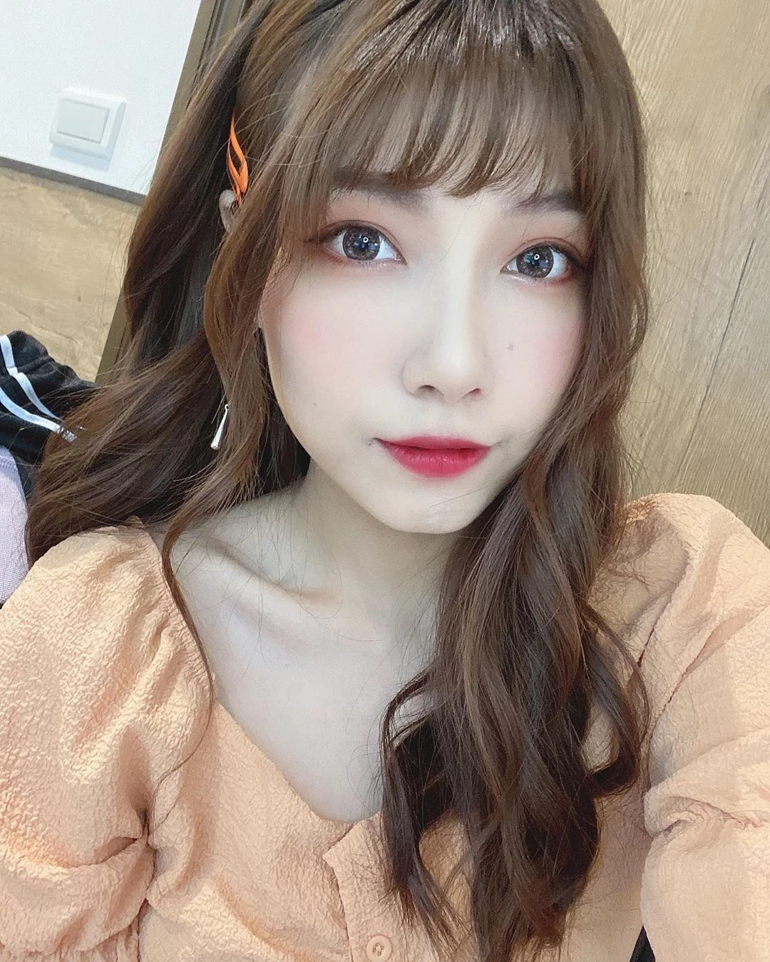 3843116.webp