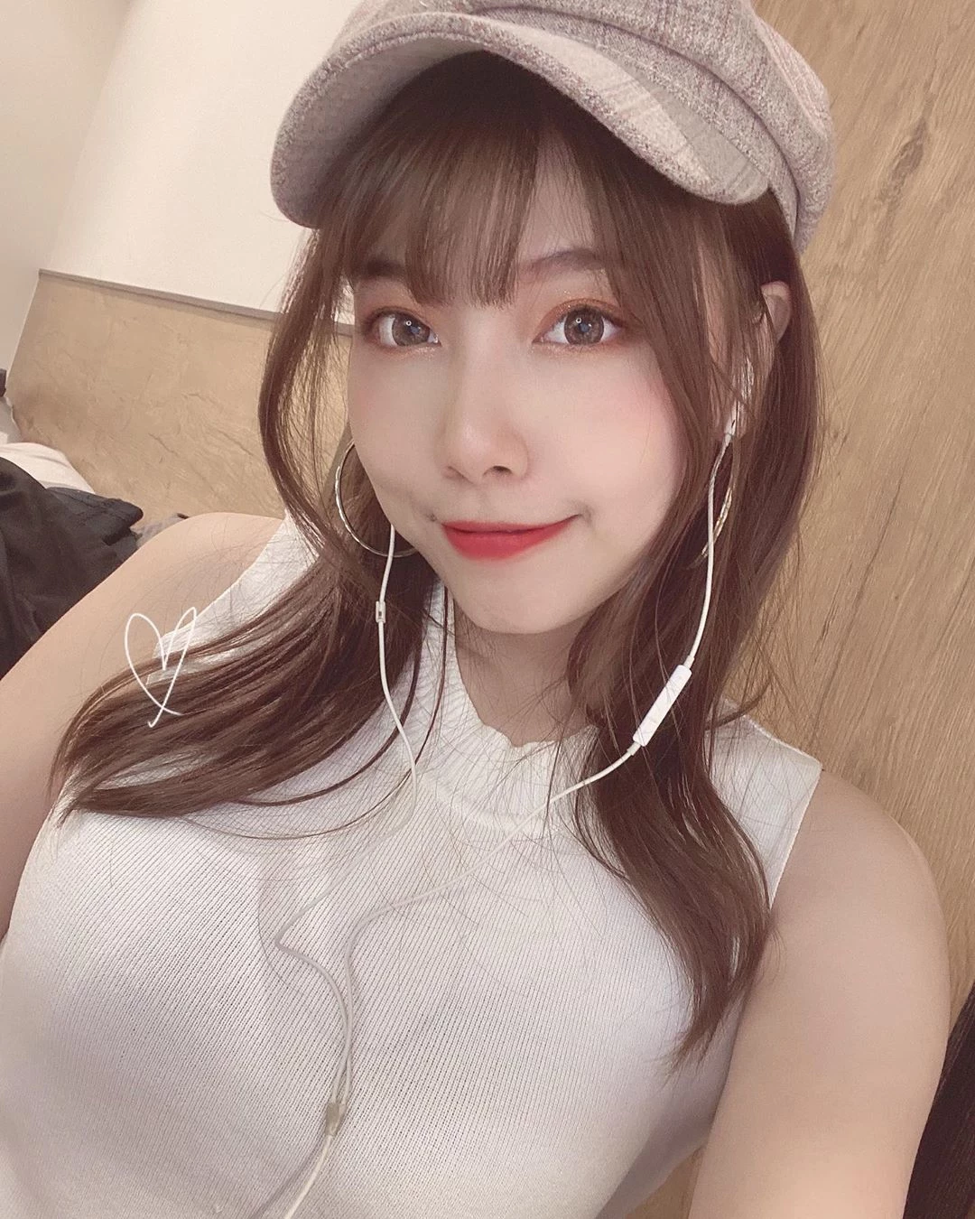 3843118.webp