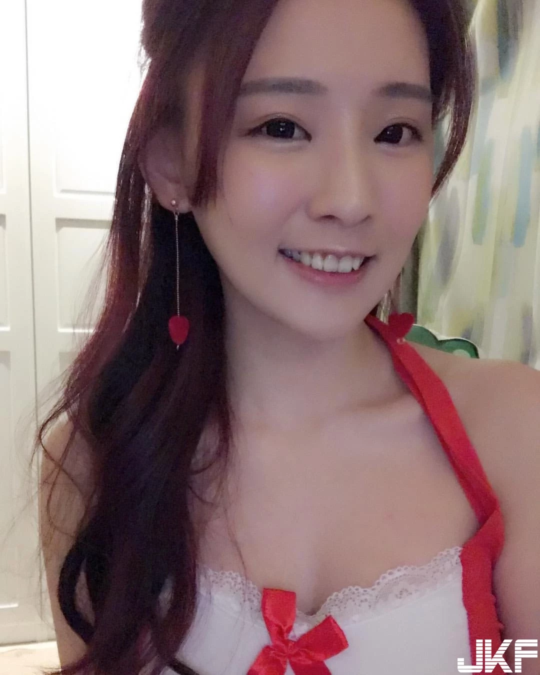4637366.webp