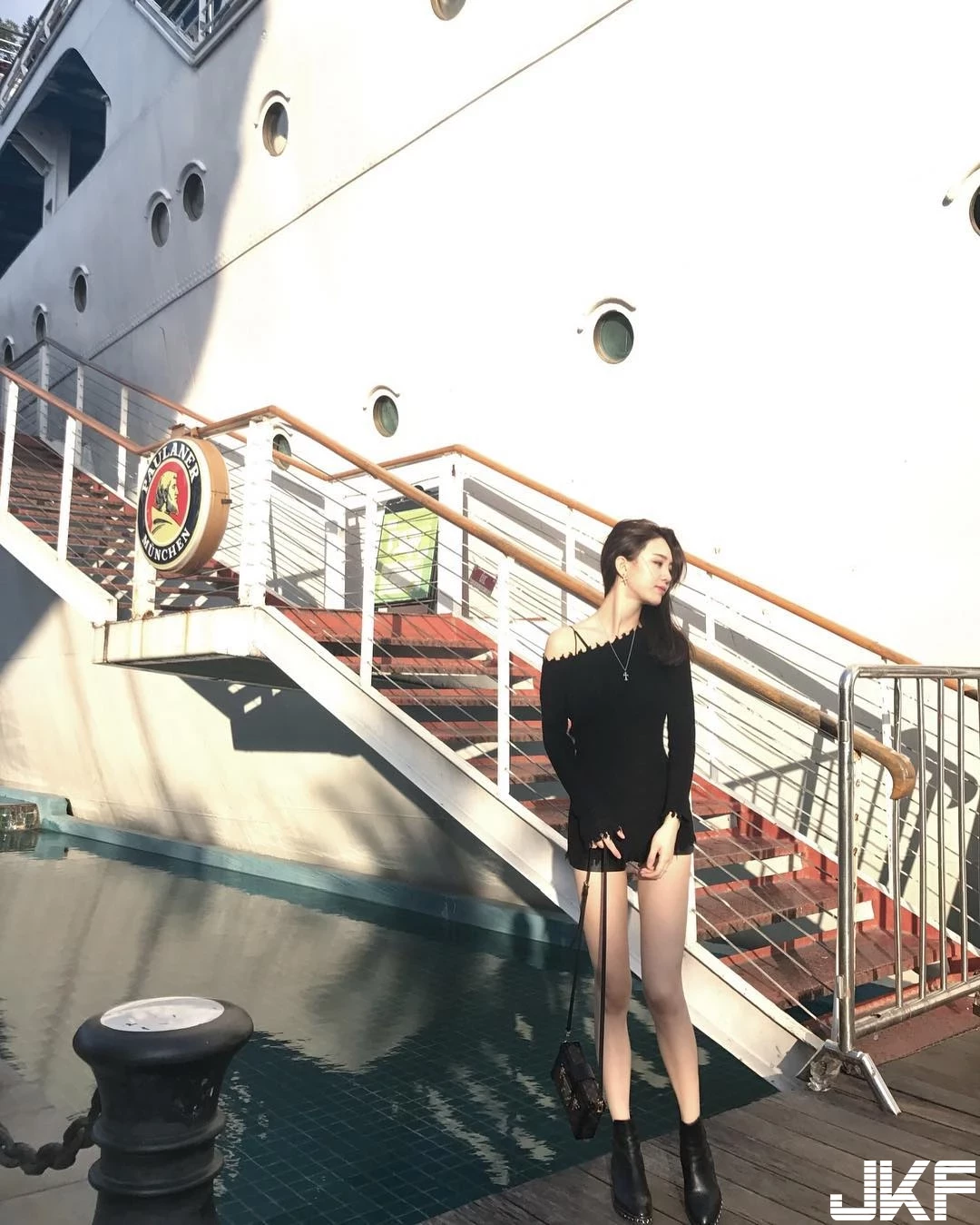 16809722.webp
