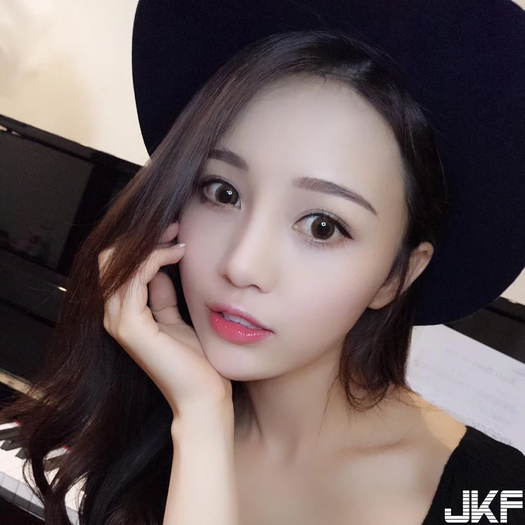 16809723.webp