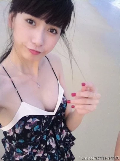 17727366.webp