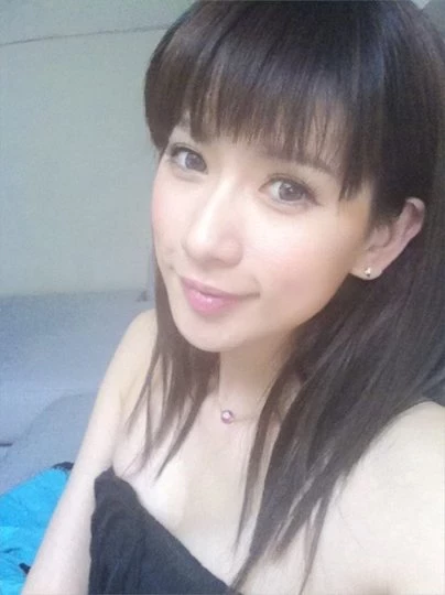 17727374.webp