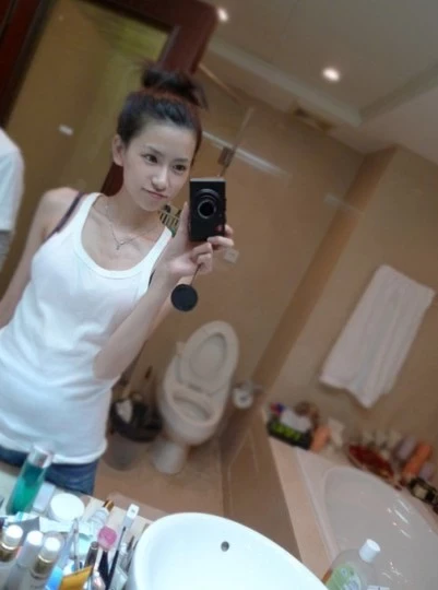 17727389.webp