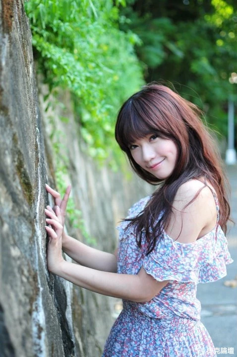 17407327.webp