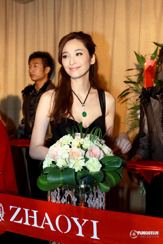 17887114.webp
