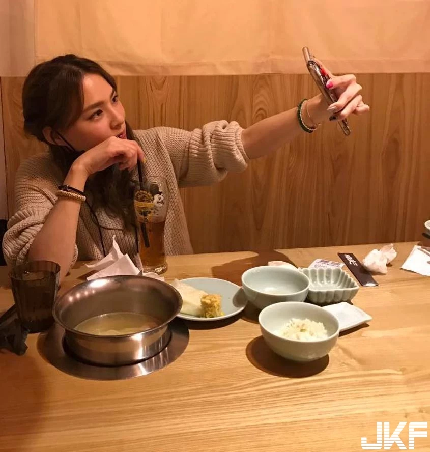 16801181.webp