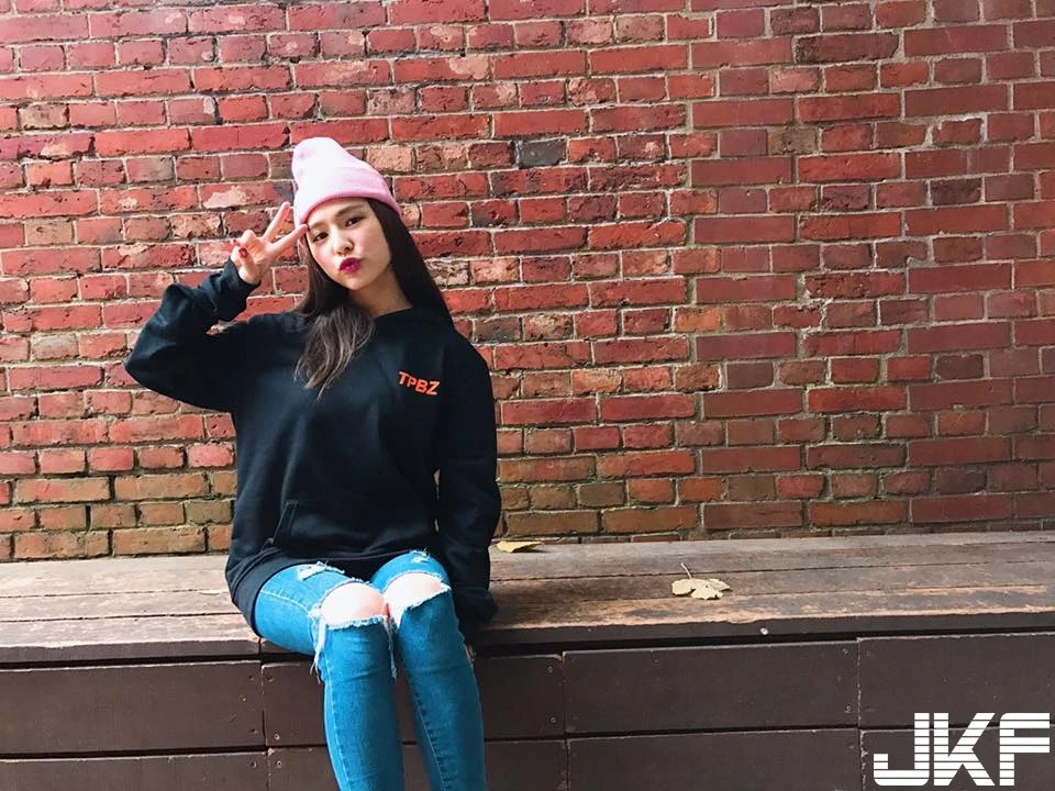 16801186.webp