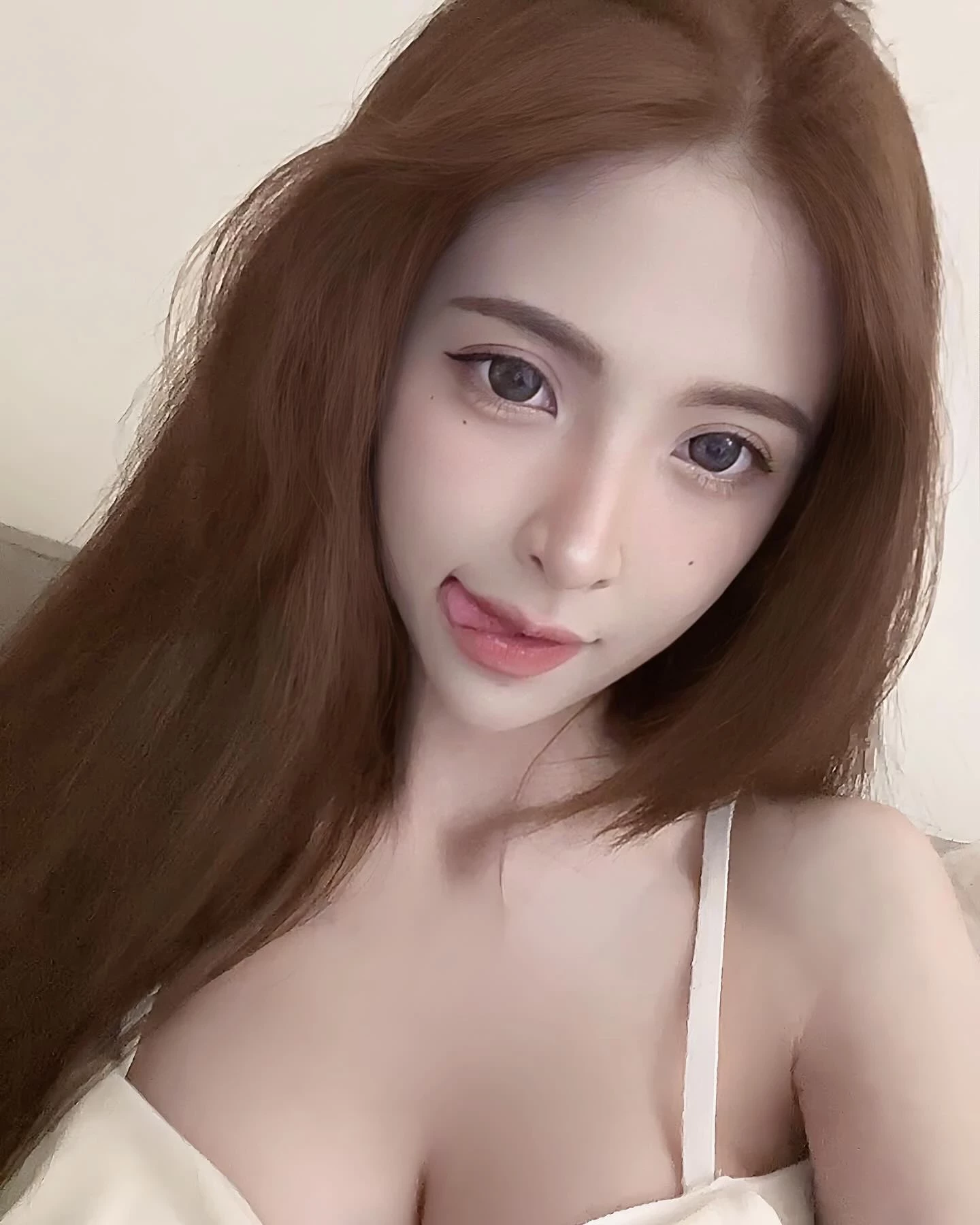 31912539.webp