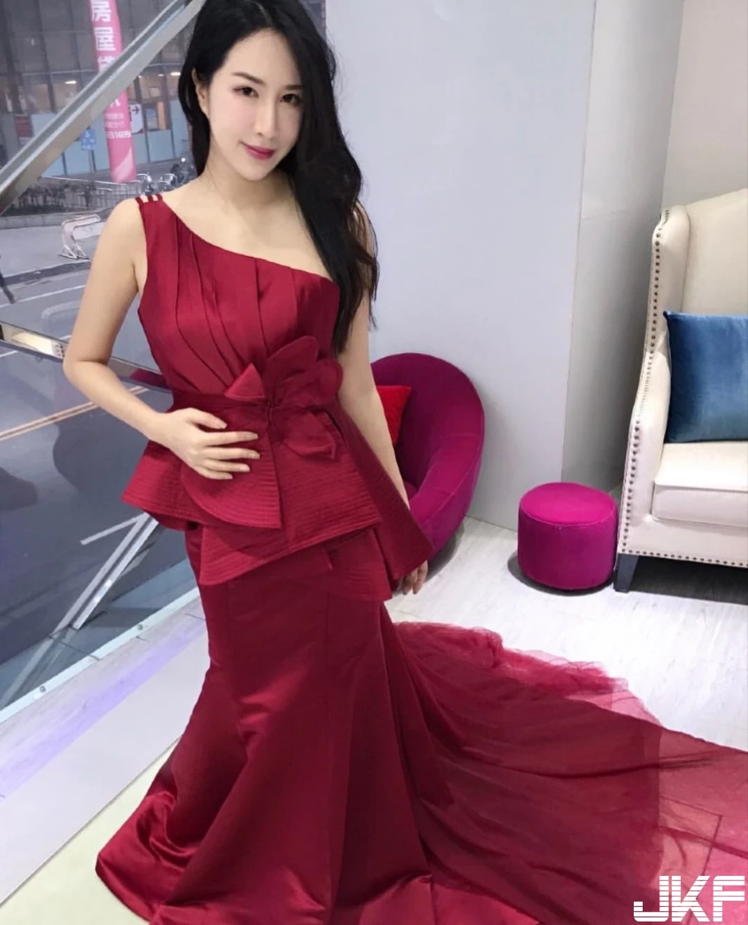 4543790.webp