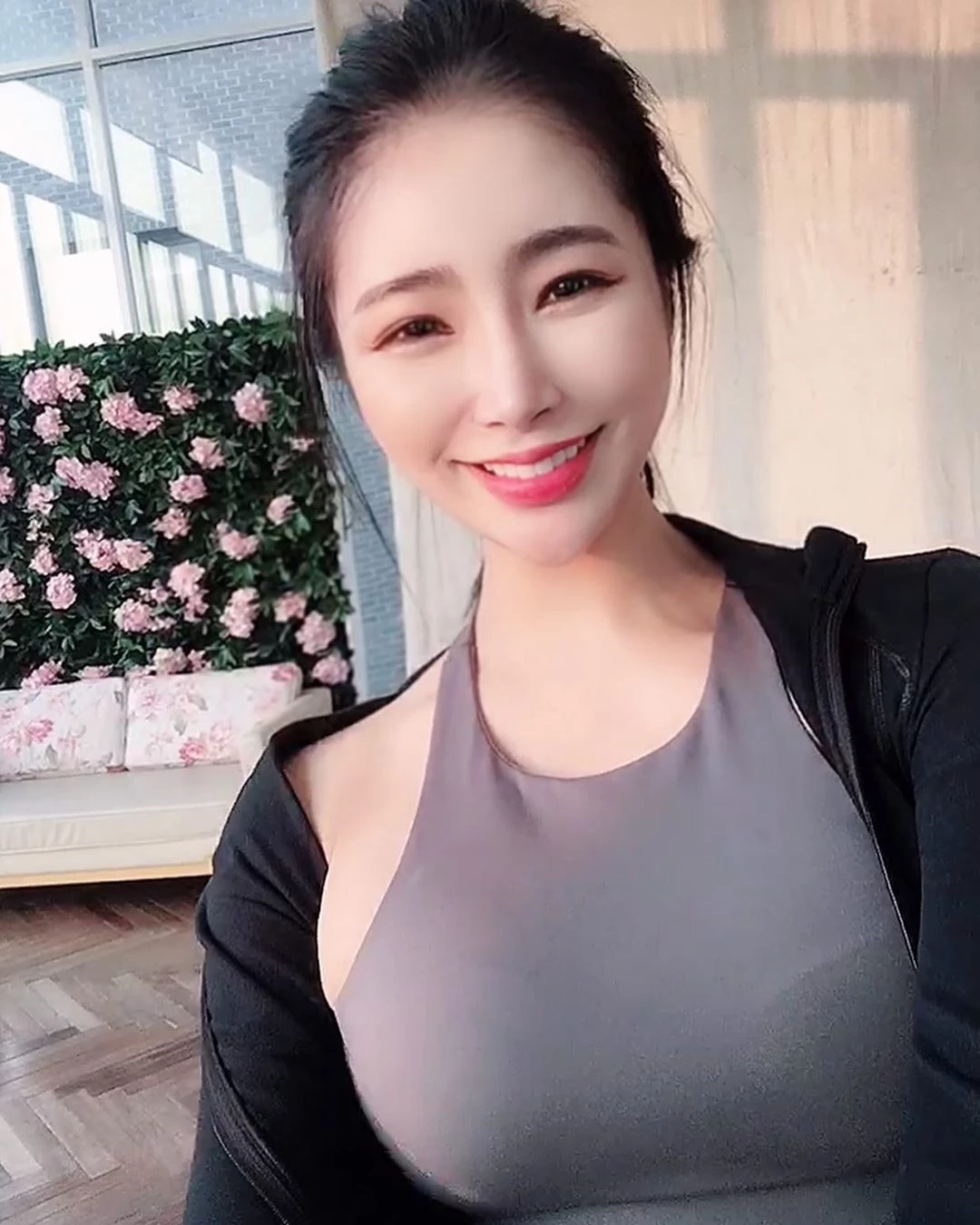 4144150.webp