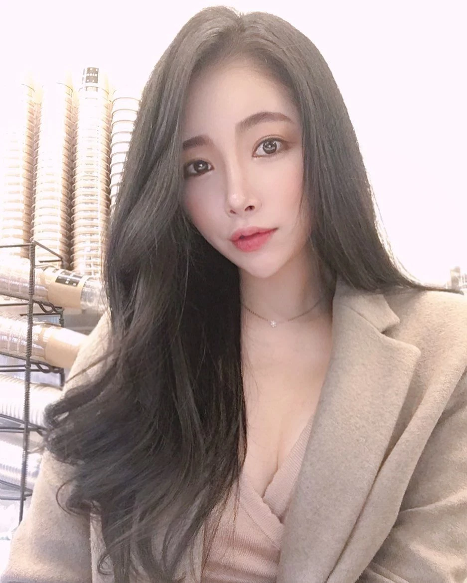4144155.webp