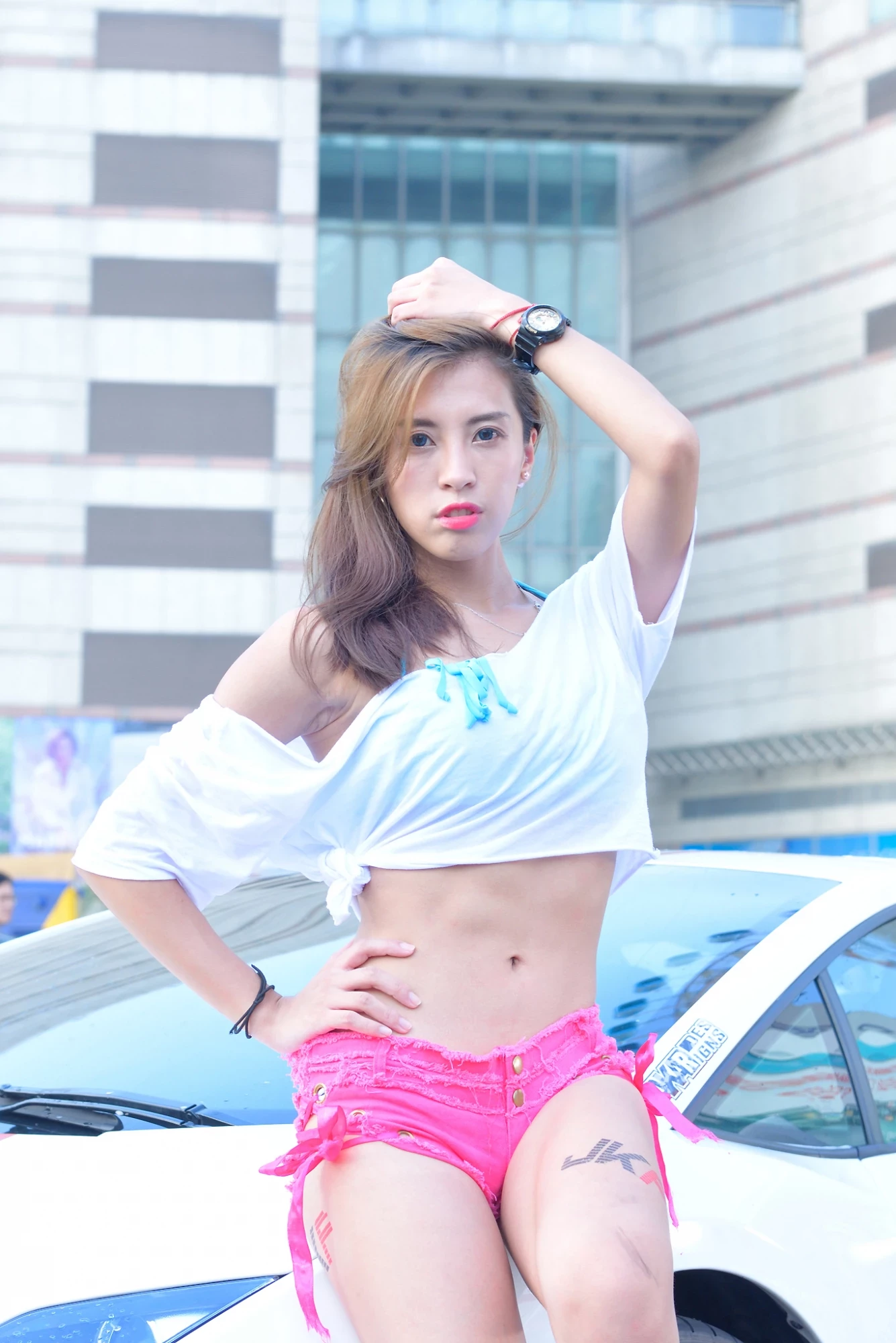 16854393.webp