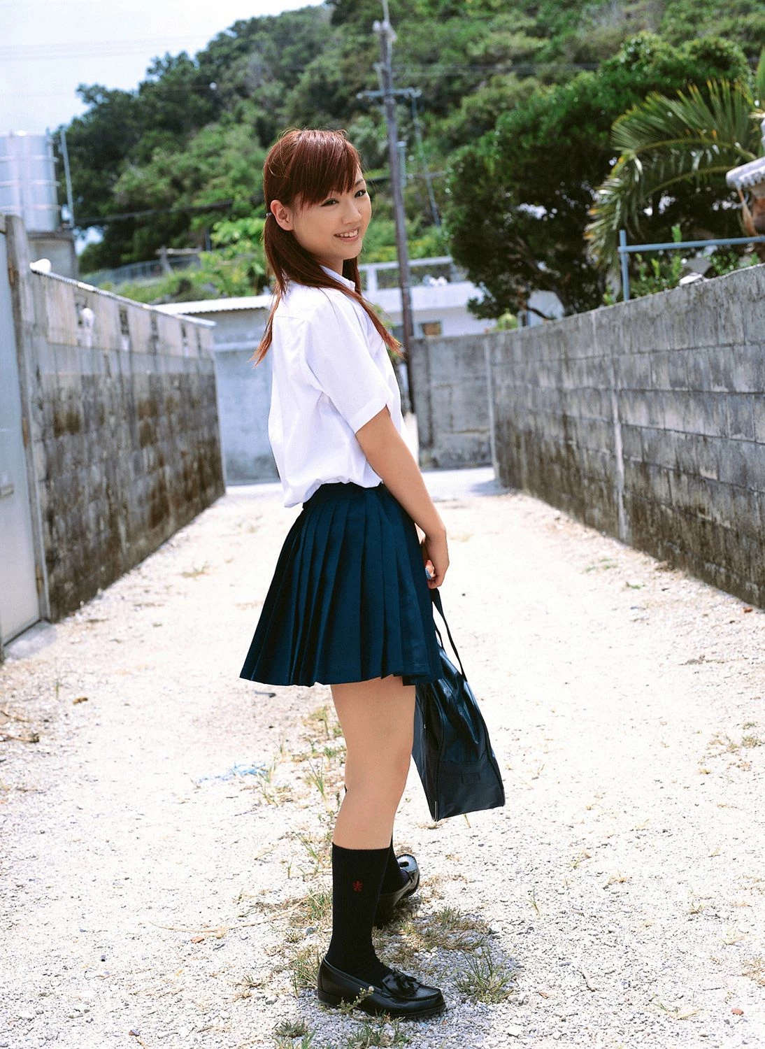 30601243.webp