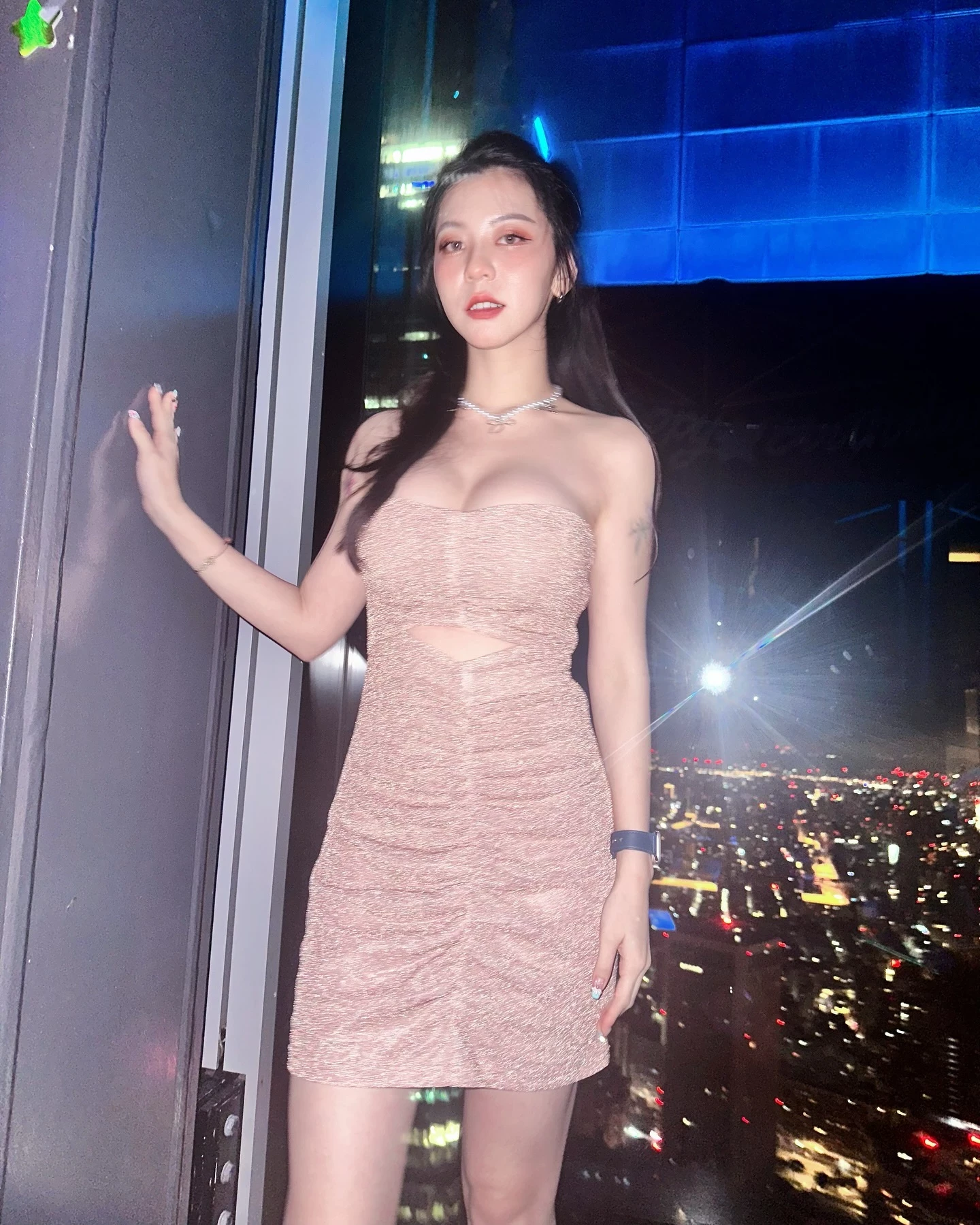 31751160.webp