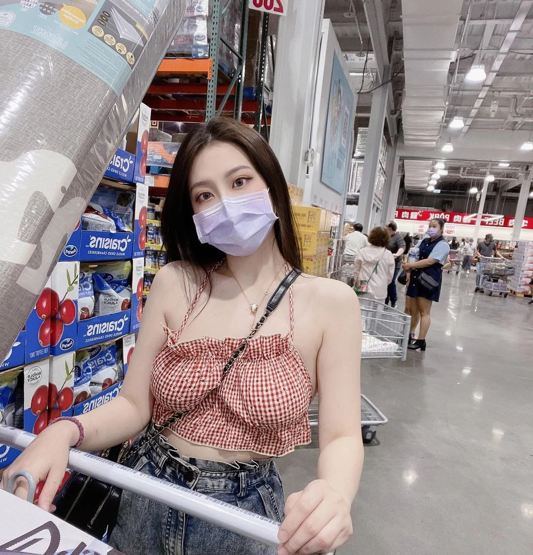 18798414.webp
