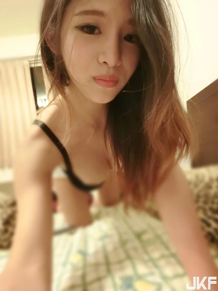 16854539.webp