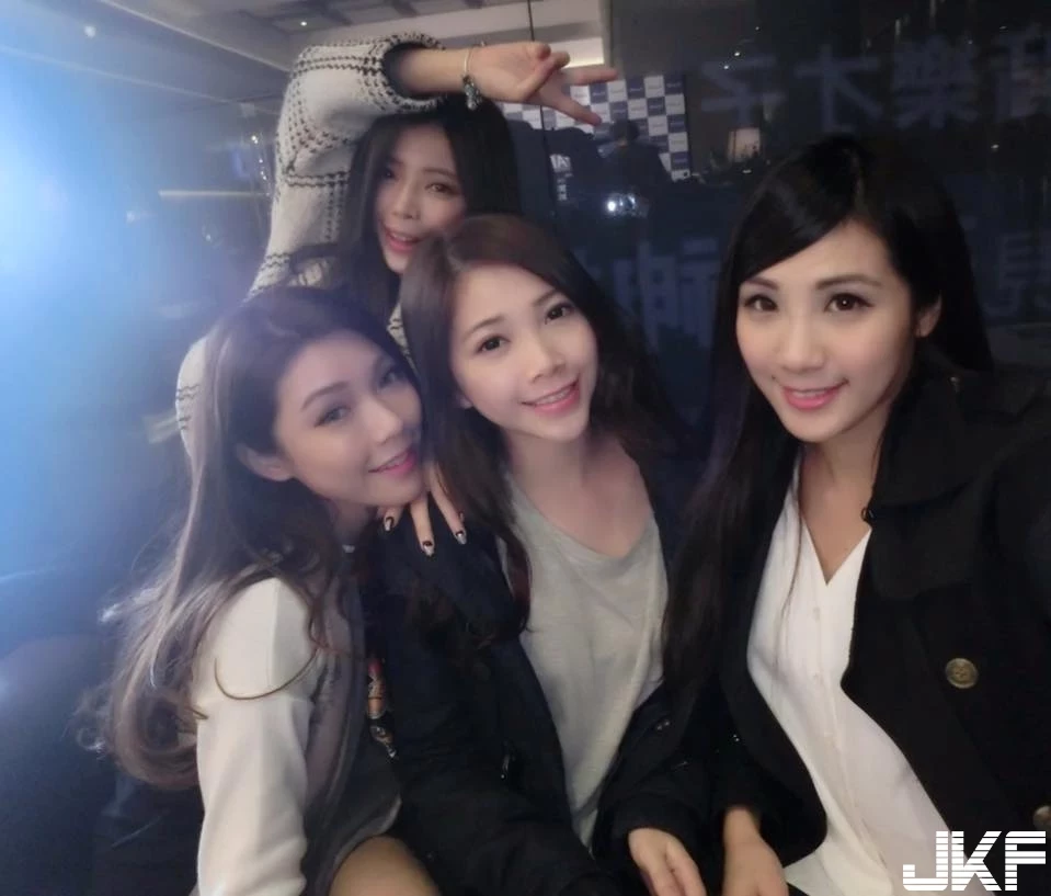 16809822.webp