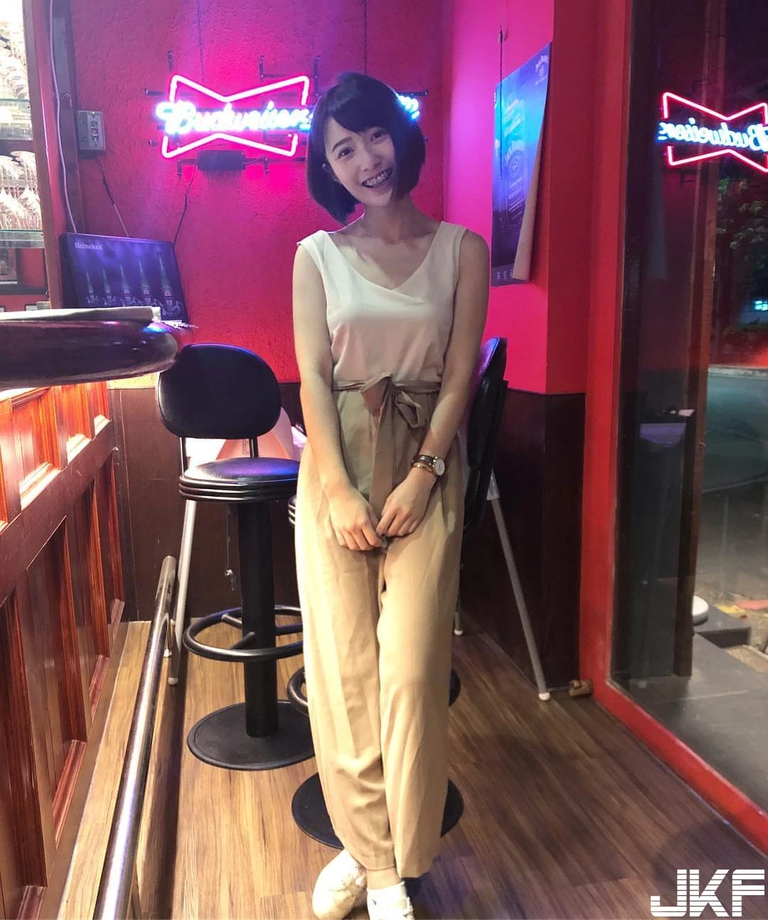 4757984.webp