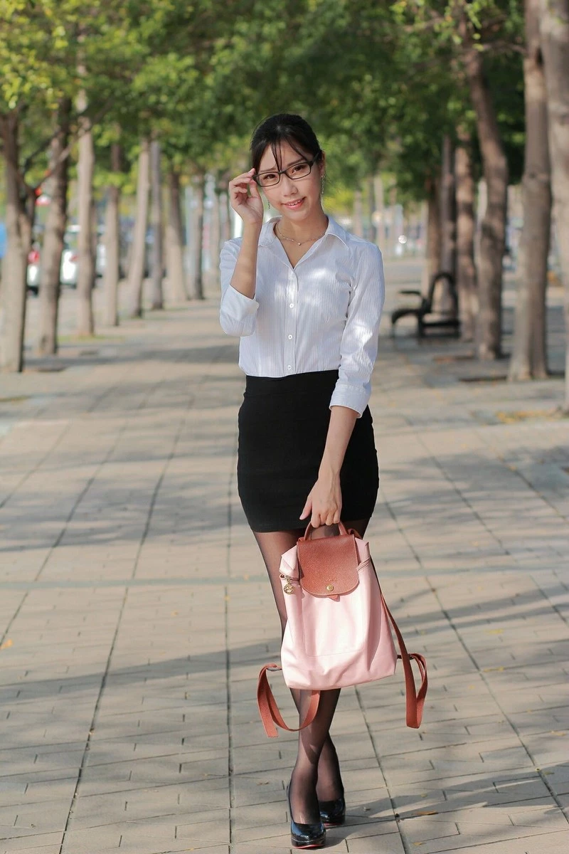 4454094.webp