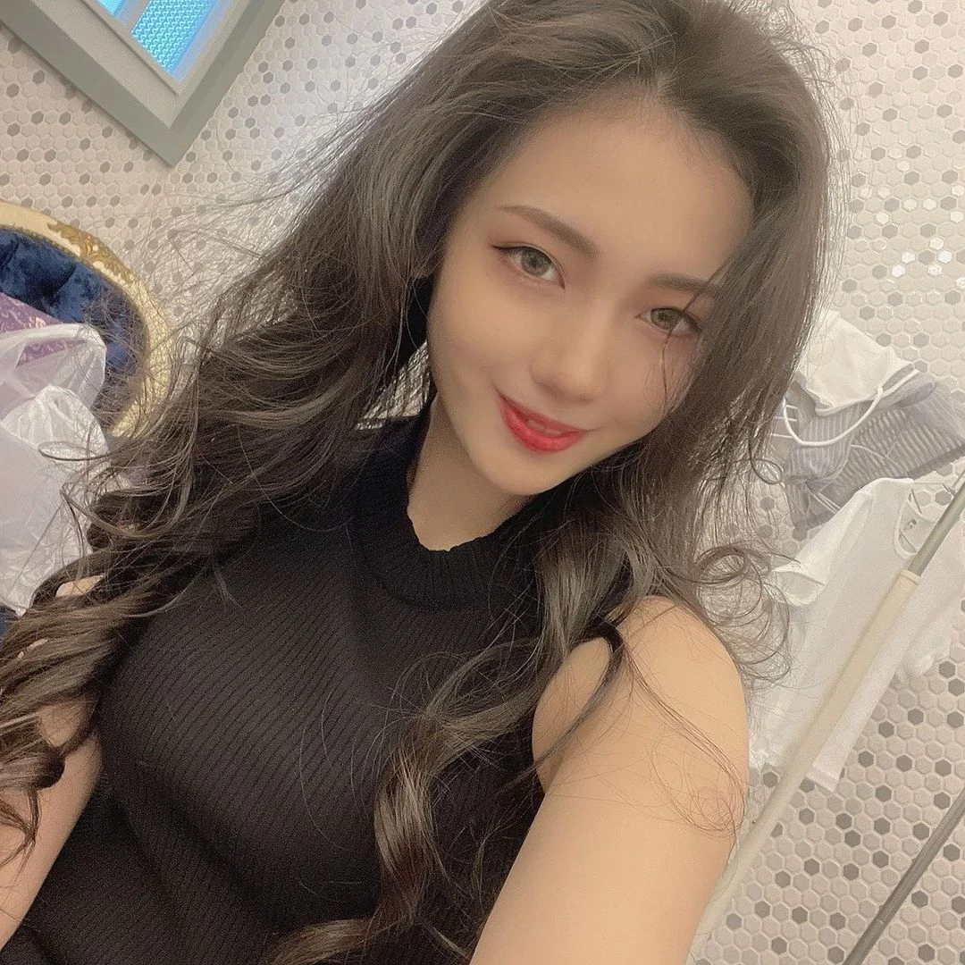 19430572.webp