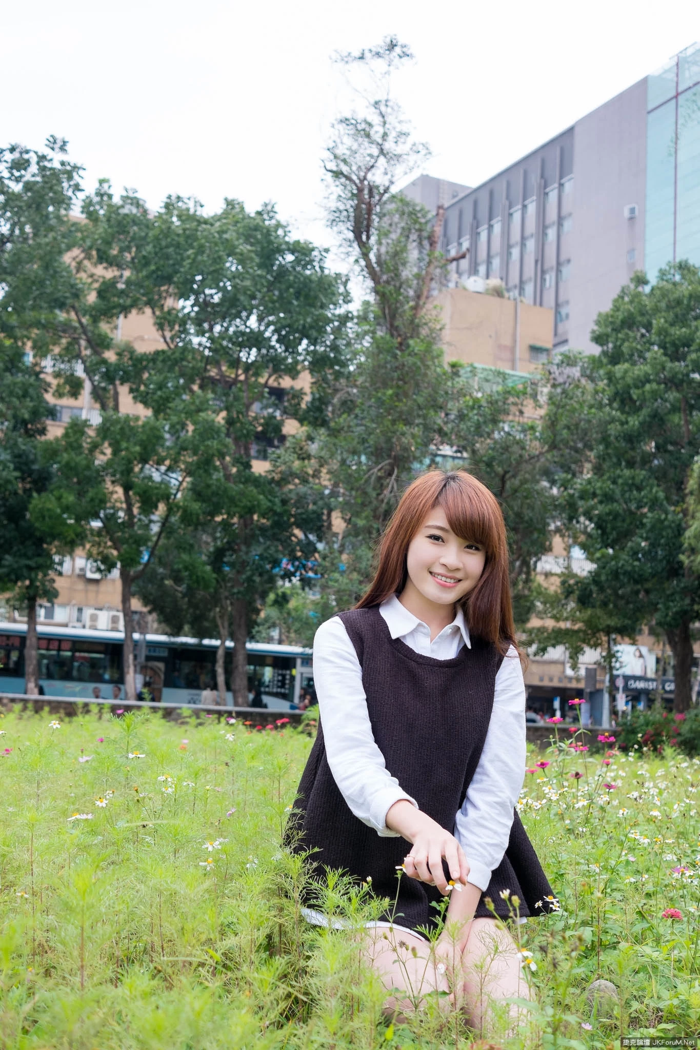 17087038.webp