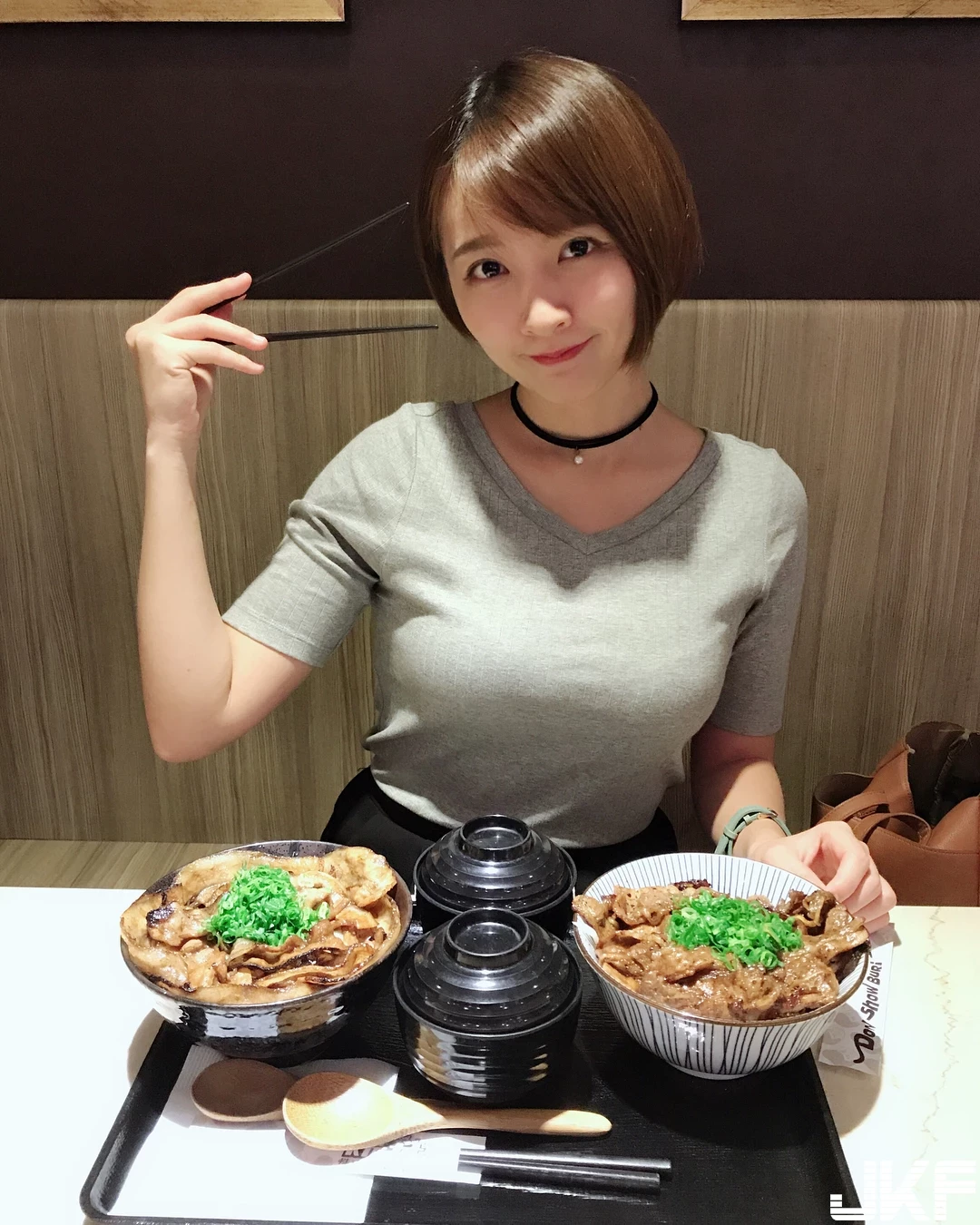 4637384.webp