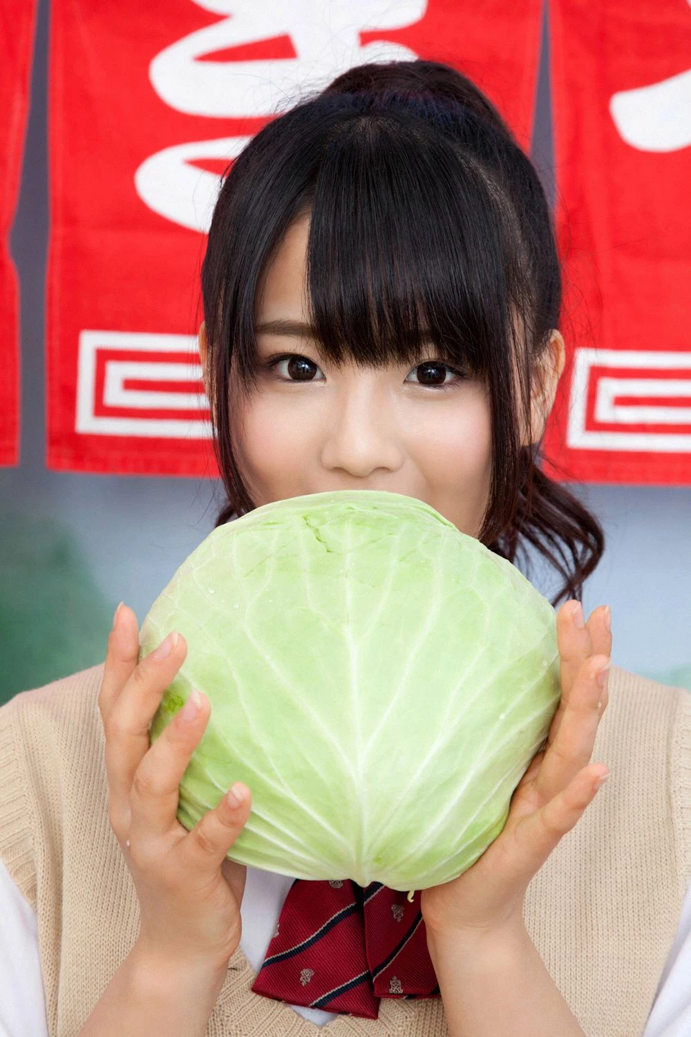 30600869.webp